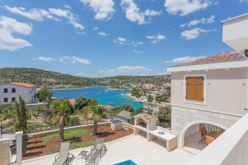 Villa Elena Sevid Εξωτερικό φωτογραφία