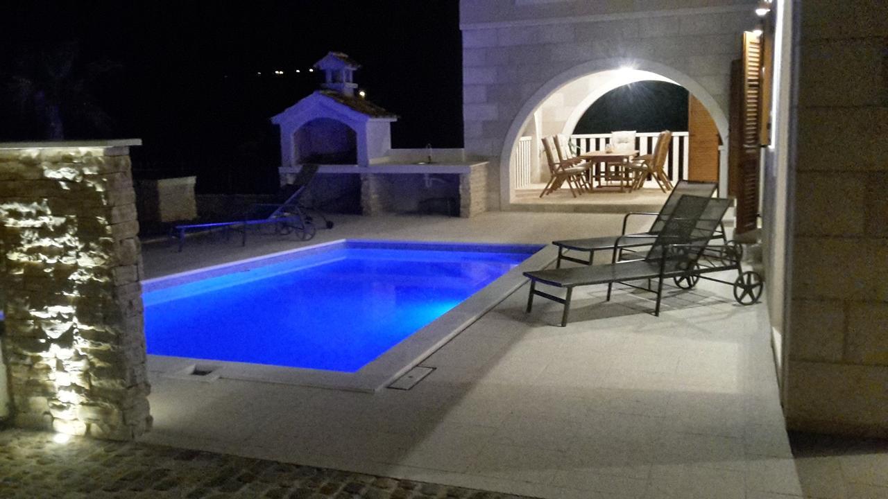 Villa Elena Sevid Εξωτερικό φωτογραφία