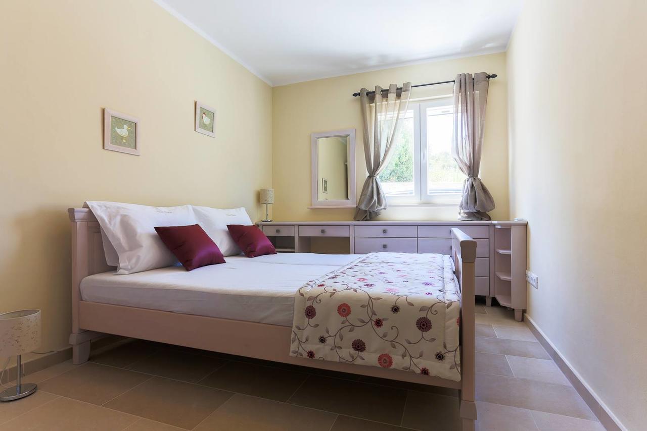 Villa Elena Sevid Εξωτερικό φωτογραφία