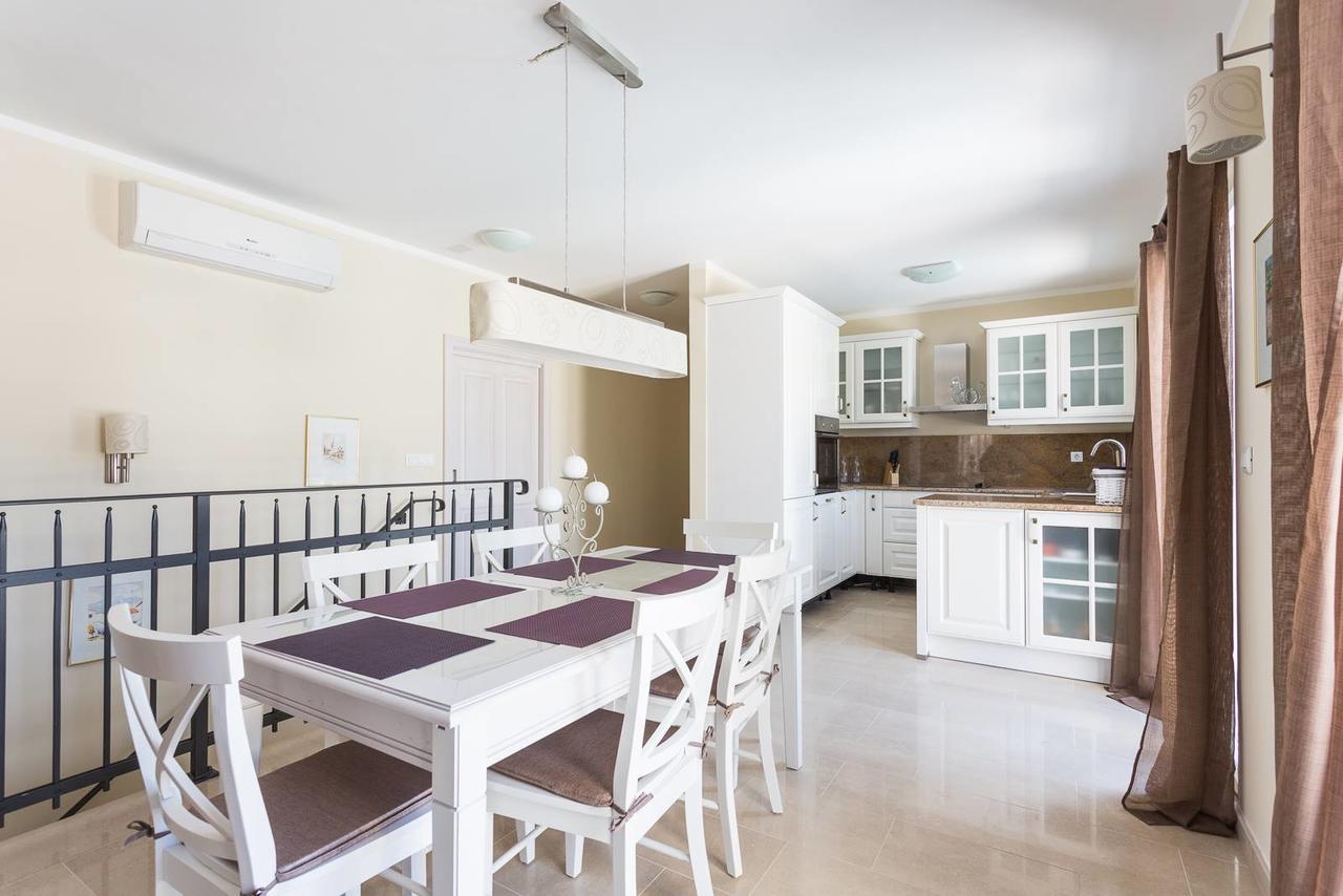 Villa Elena Sevid Εξωτερικό φωτογραφία